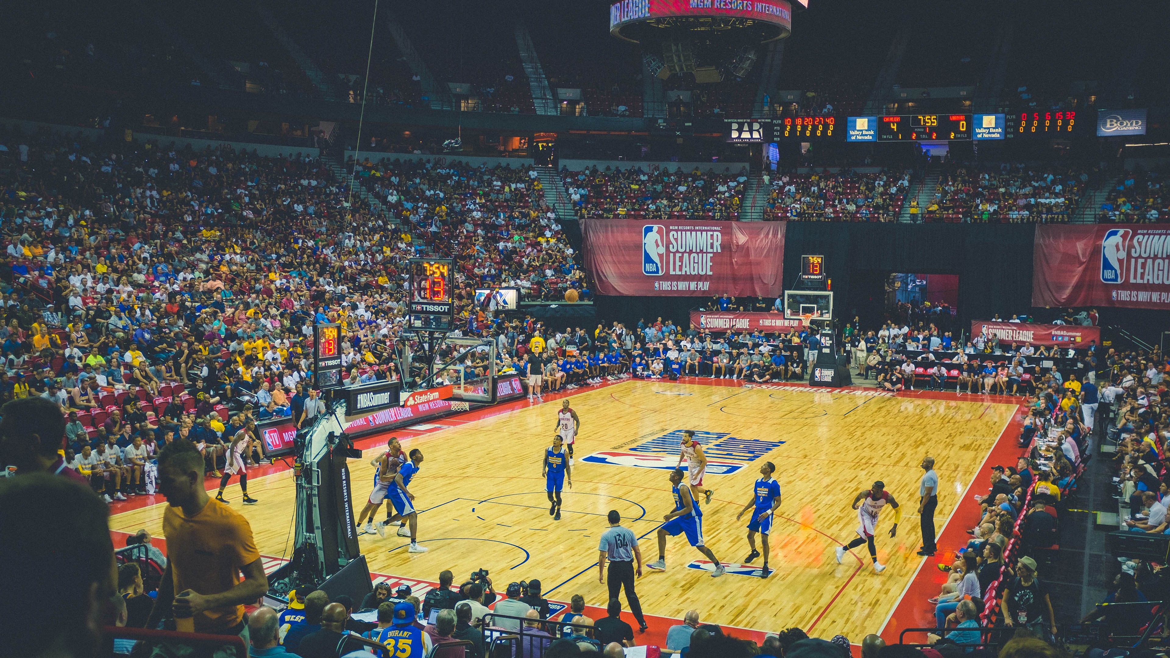 硬仗之王的铁血证言！美国队稳如磐石击退土耳其，逆境中淬炼冠军相